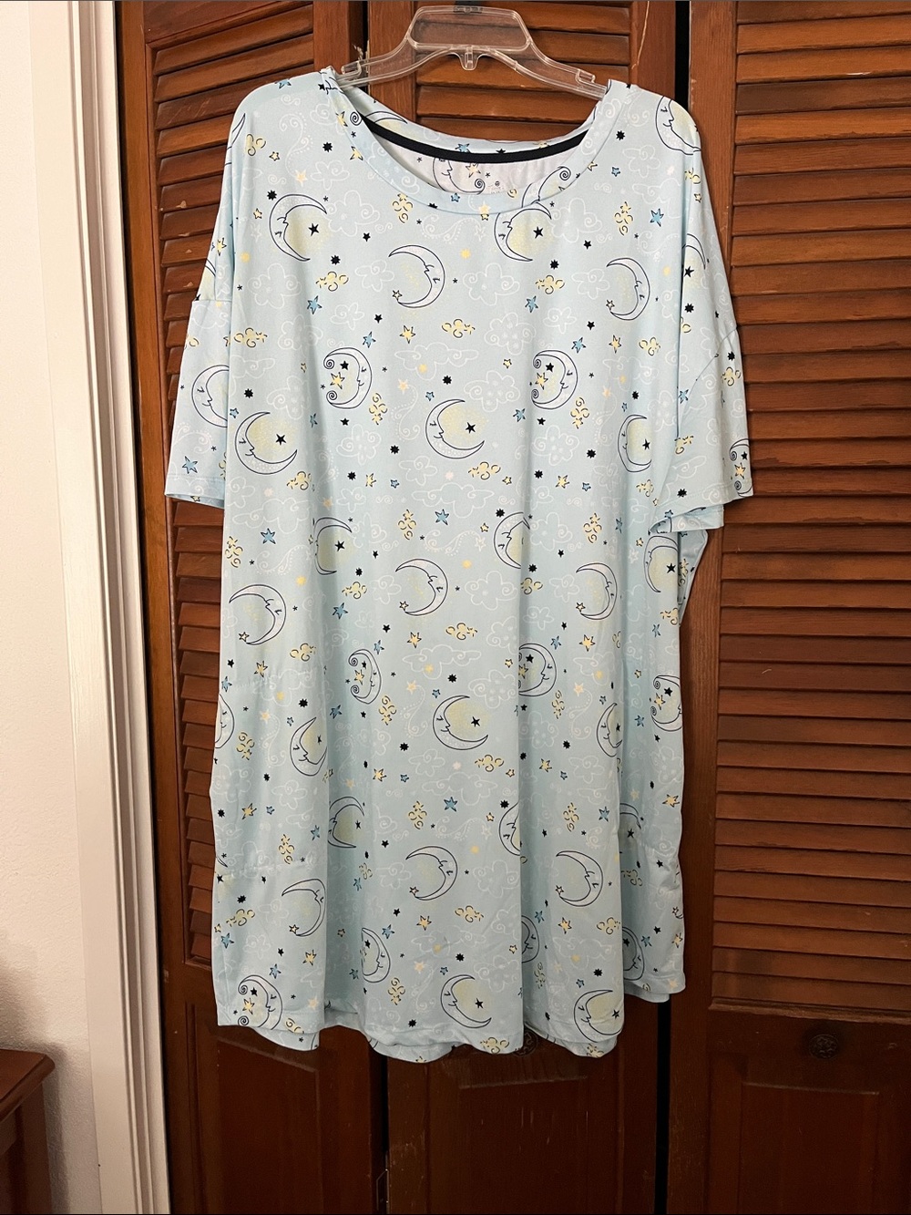 Women’s Light Blue Moon & Stars Sleep Chemise
